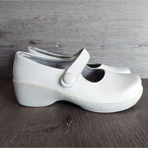 KLOGS Shoes Ashley Womens Size 9.5M White Mary Jane Nursing Comfort Clogs